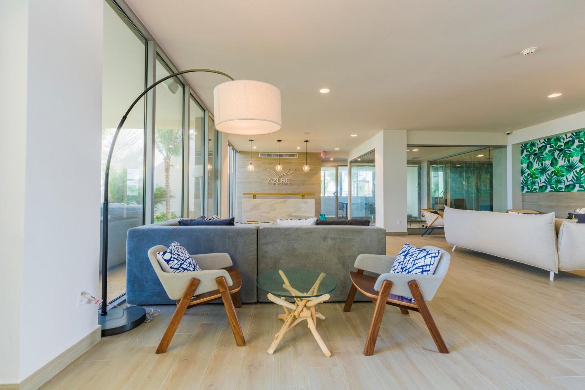 Azure Beach Residences Palm Beach Exterior foto